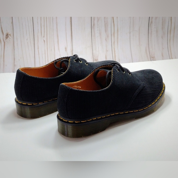 Dr. Martens 1461 Corduroy Oxford NWT - Picture 3 of 6
